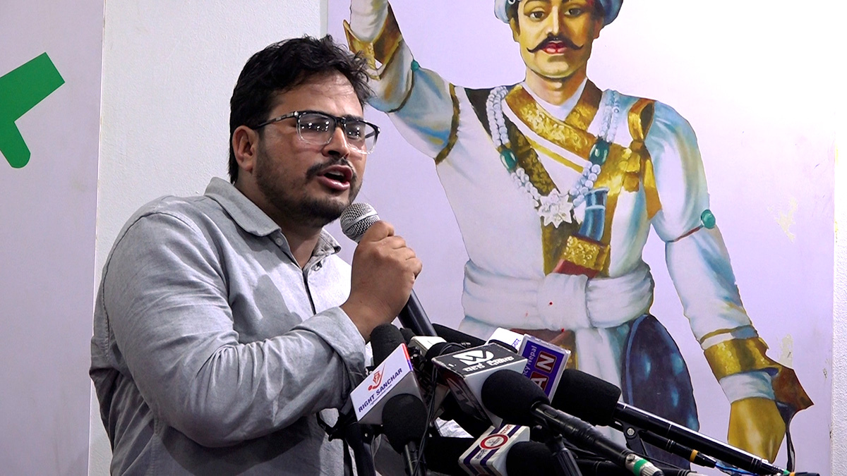 प्रधानमन्त्रीलाई ज्ञानेन्द्र शाहीको चेतावनी– आन्दोलन कसरी गर्नुपर्छ देखाउनु पर्ने हो?